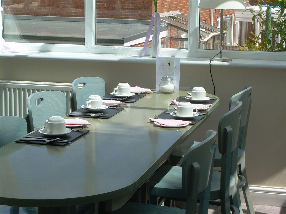 Green Gables Hotel سكرابورو المظهر الخارجي الصورة