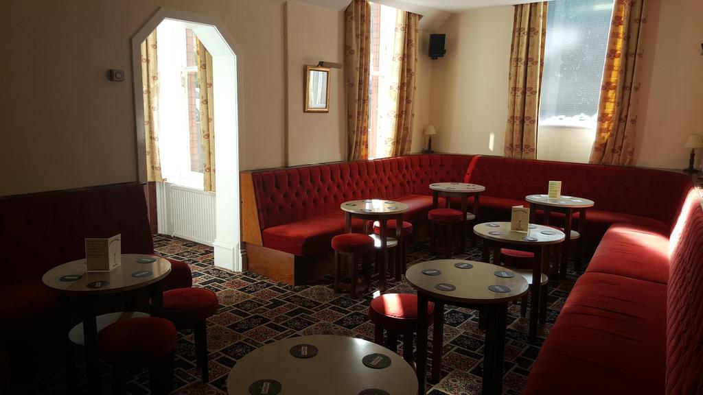 Green Gables Hotel سكرابورو المظهر الخارجي الصورة