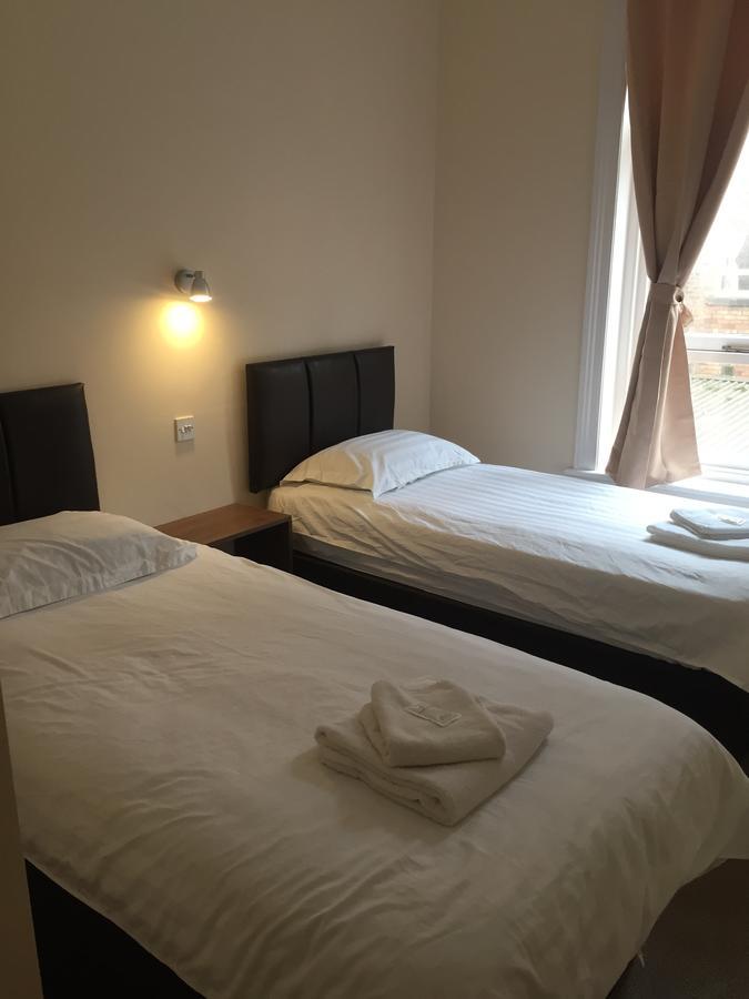 Green Gables Hotel سكرابورو المظهر الخارجي الصورة
